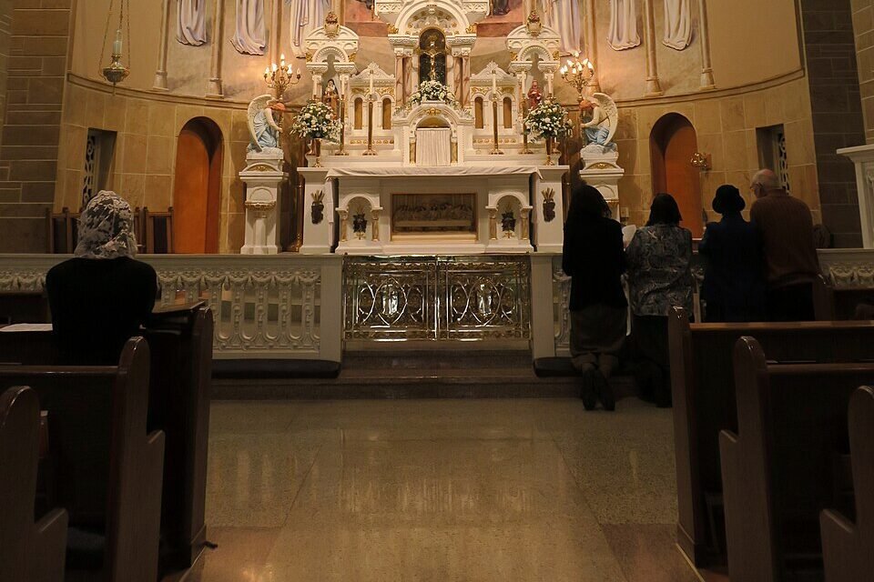 3 Prayers to help foster a thankful heart