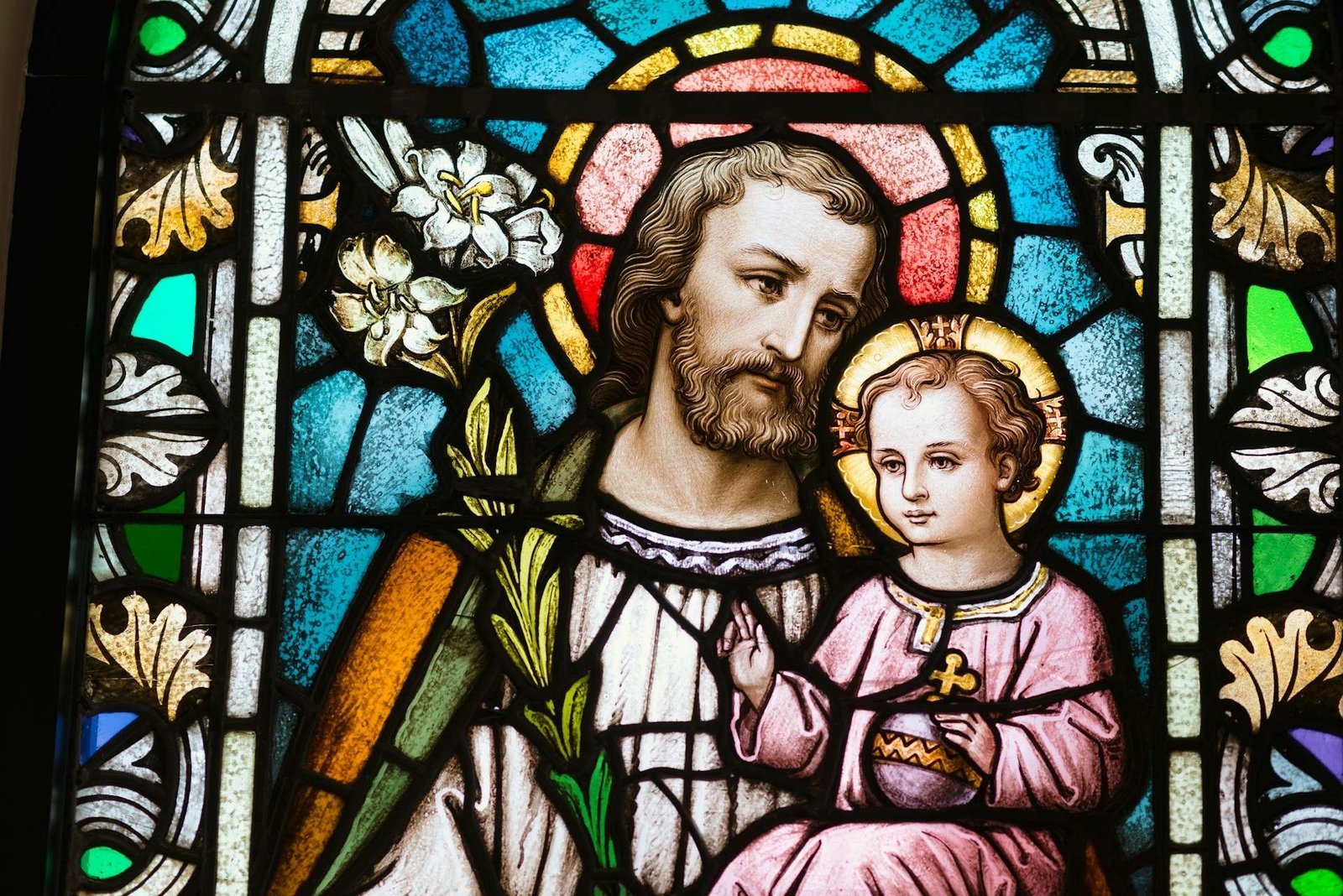 A powerful prayer to St. Joseph for the conversion of a family member